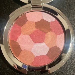 Brand new from Signature Club A